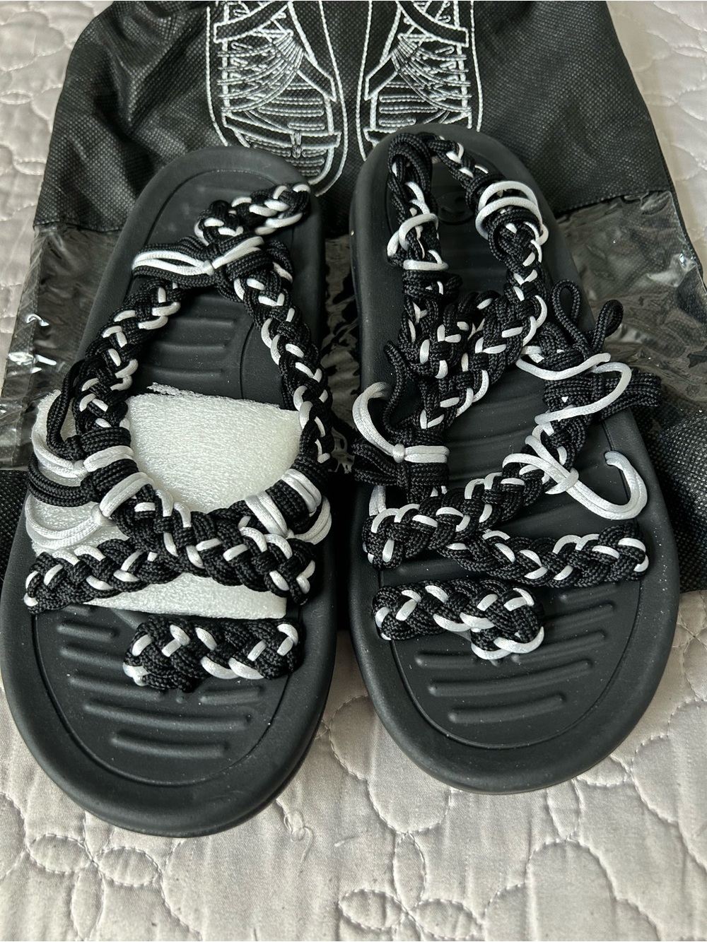 Source Unknown Black and White Braided Rope Sandals
